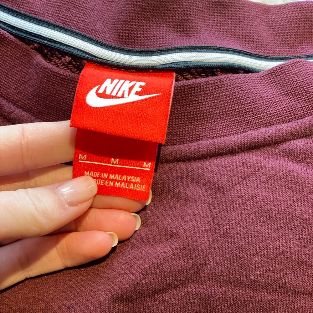 Nike Pullover - image 3